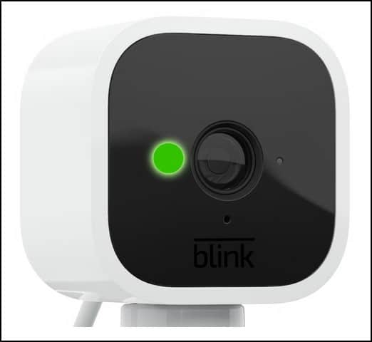 blink-camera-flashing-green
